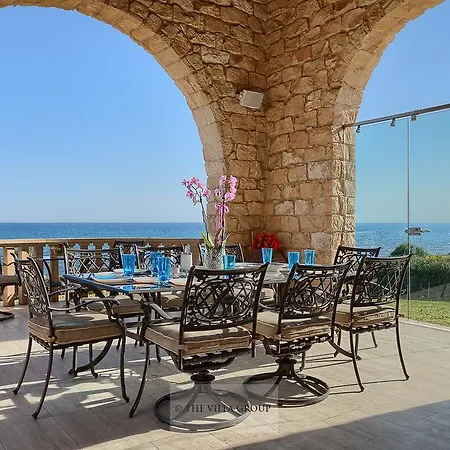 490420 Villa Mazotos
